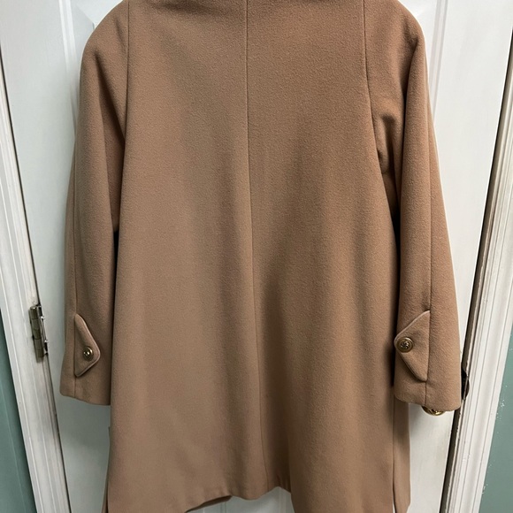 Dennis Basso Women’s Coat pre-owned very good condition - Picture 8 of 8